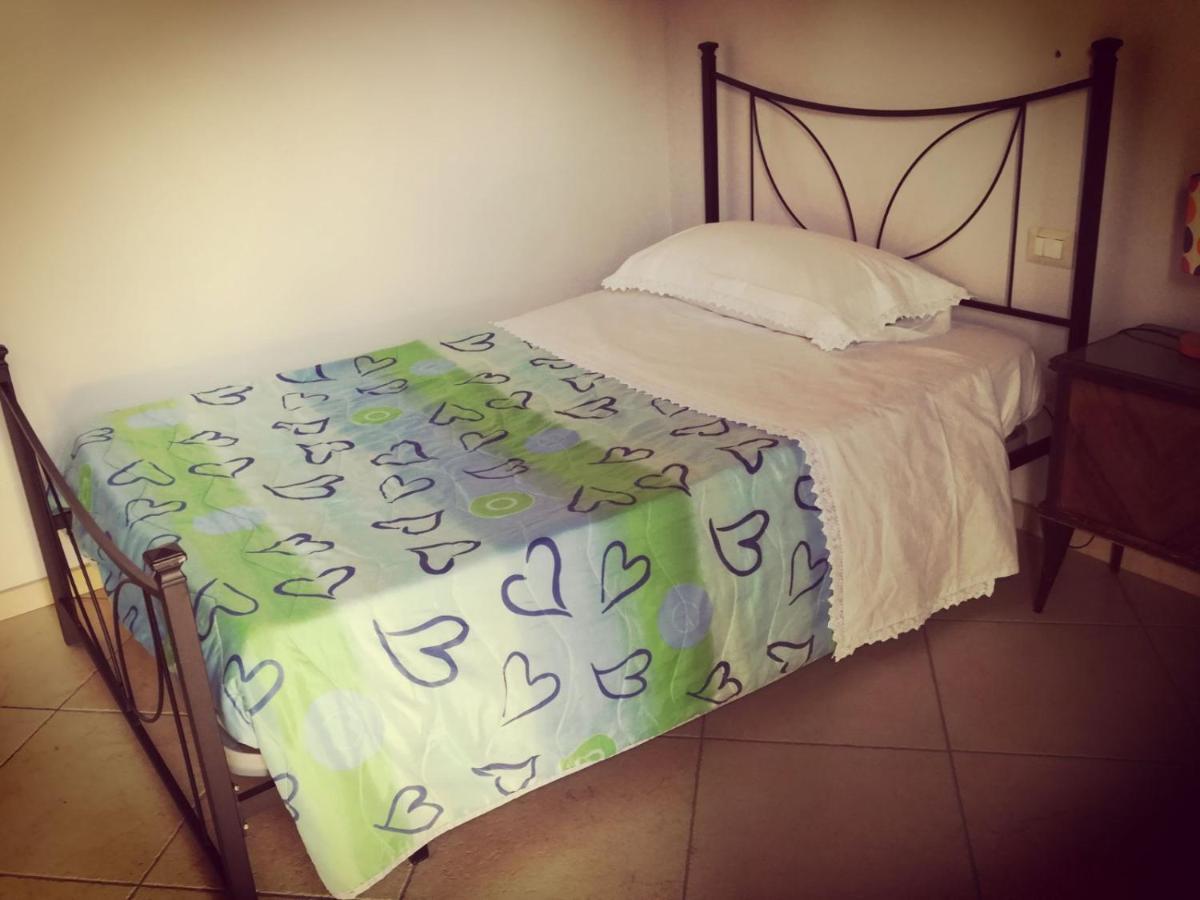 Al Ciclamino Bed & Breakfast Monastir Bagian luar foto